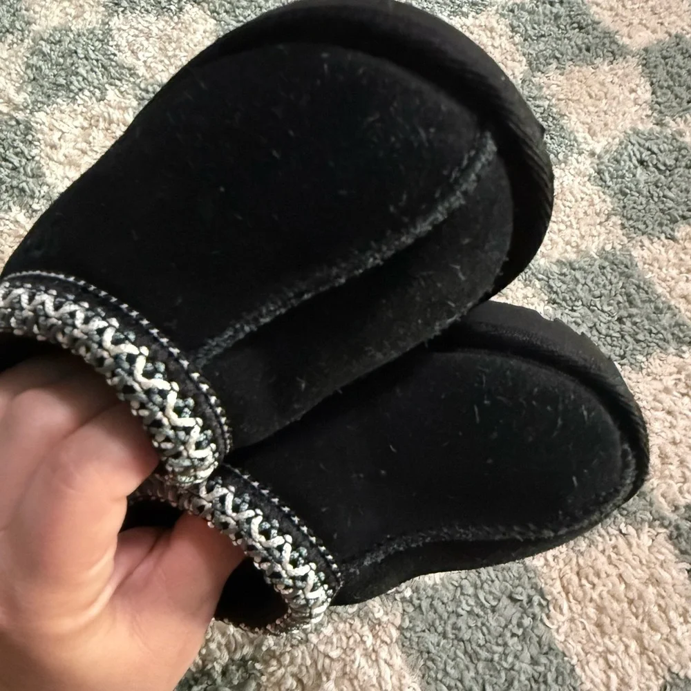 UGG Toddler Unisex Tasman Slippers Wool Blend Trendy Black Size 6